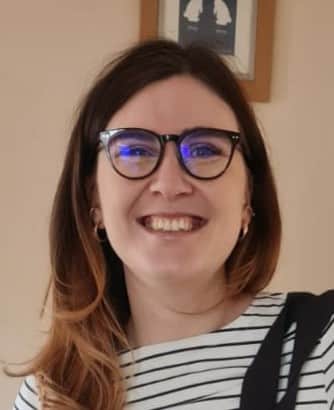 Sarah Walsh headshot