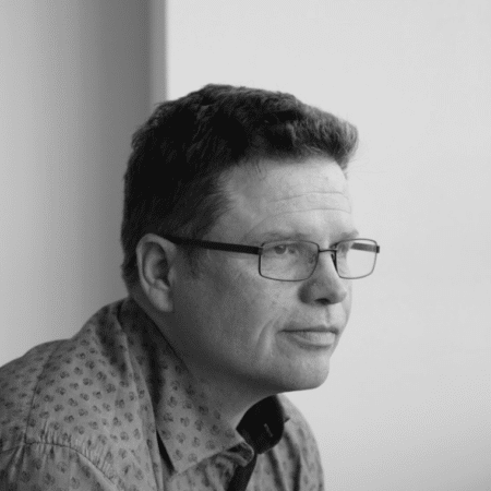 Steve Hearsum headshot